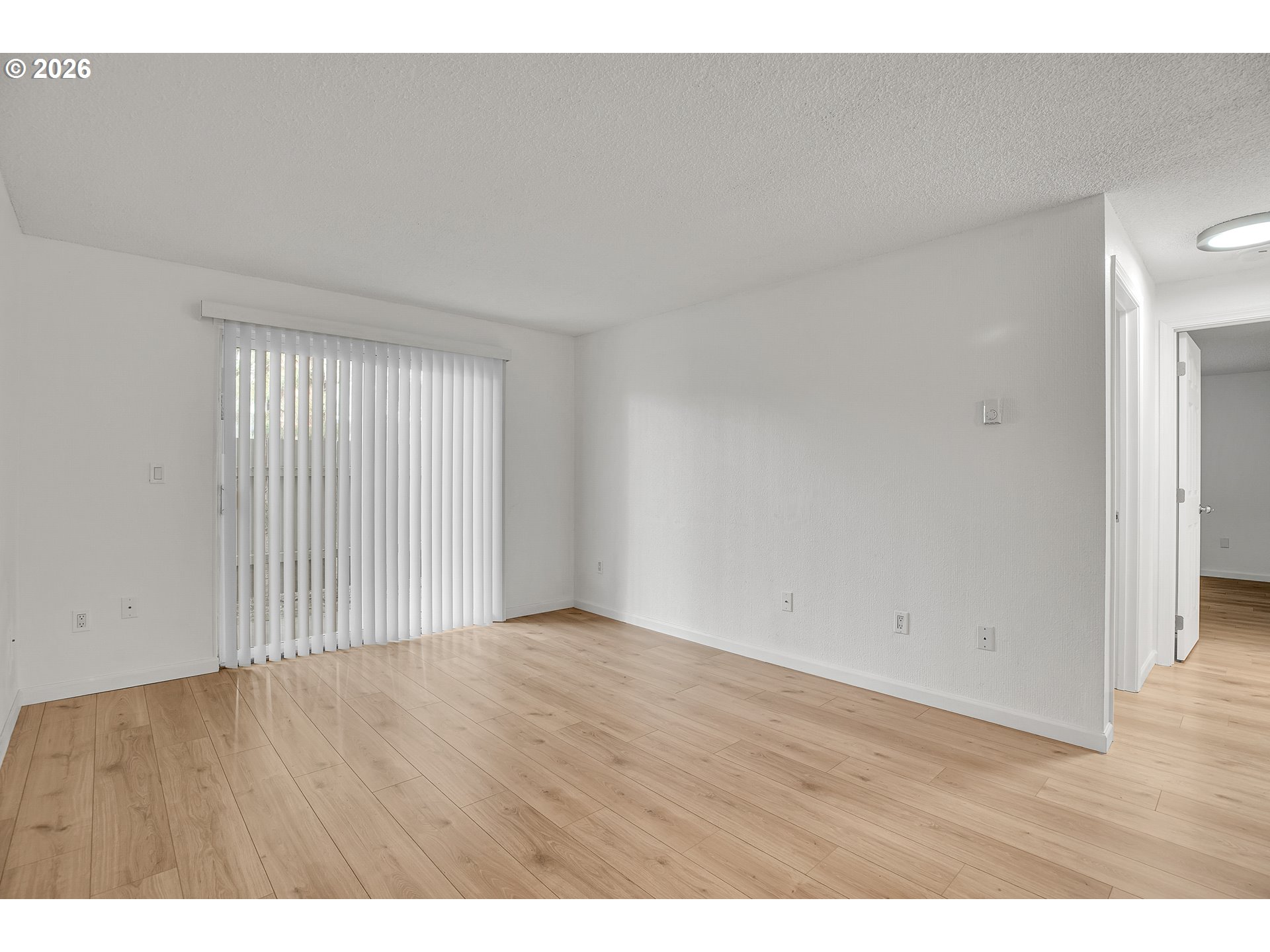 5488 Southwest Alger Avenue, Unit 5 Beaverton, OR 97005 - Photo 9 of 42