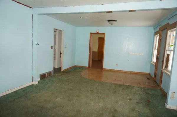 $49,950 | 307 4th Street North, Richardton, ND 58652