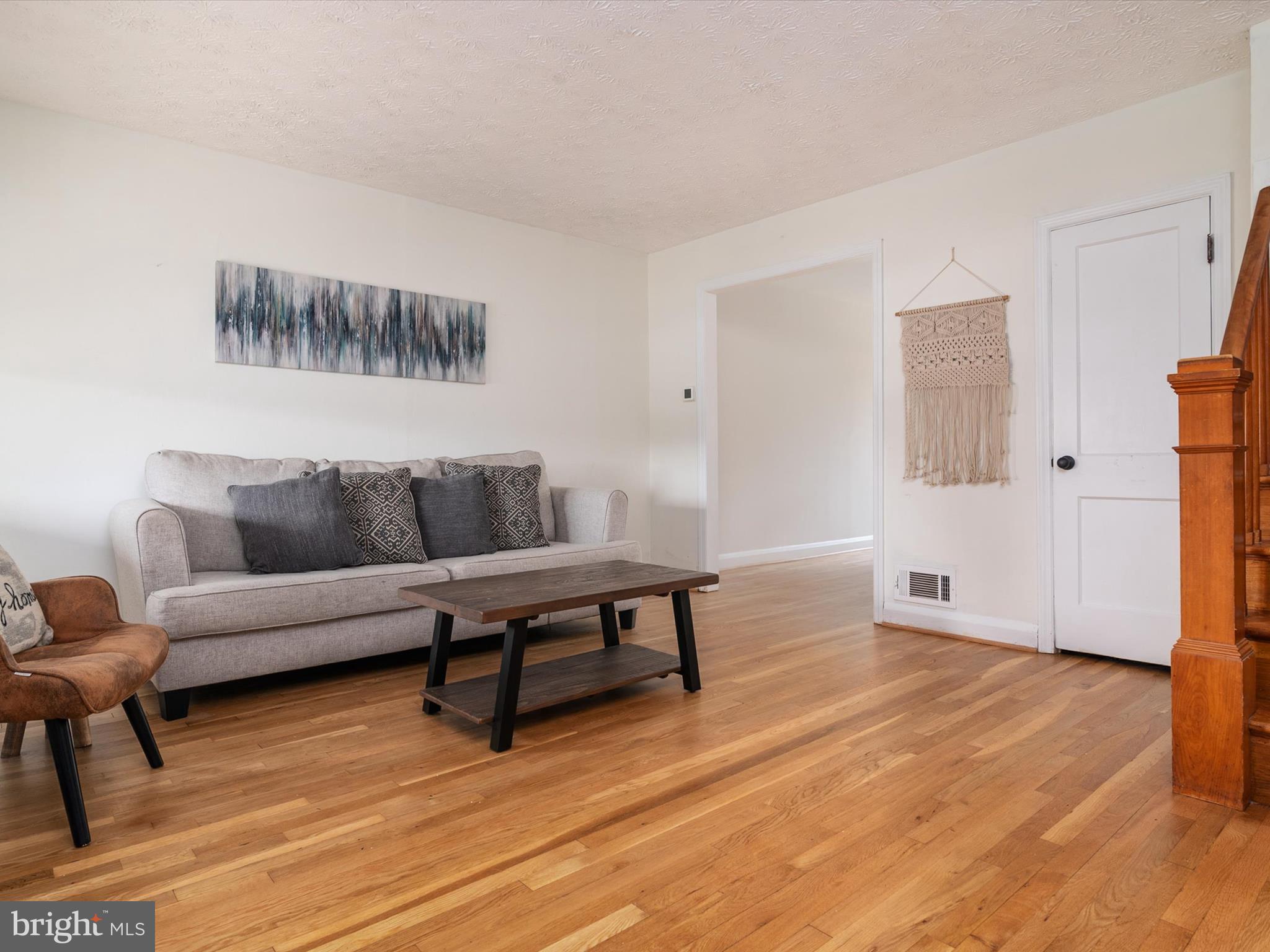 756 Old Riverside Road Brooklyn Park, MD 21225 - Photo 5 of 38