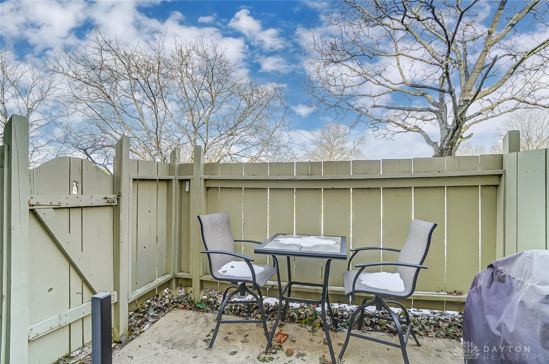2634 Orchard Run Road Dayton, OH 45449 - Photo 23 of 25 Private patio