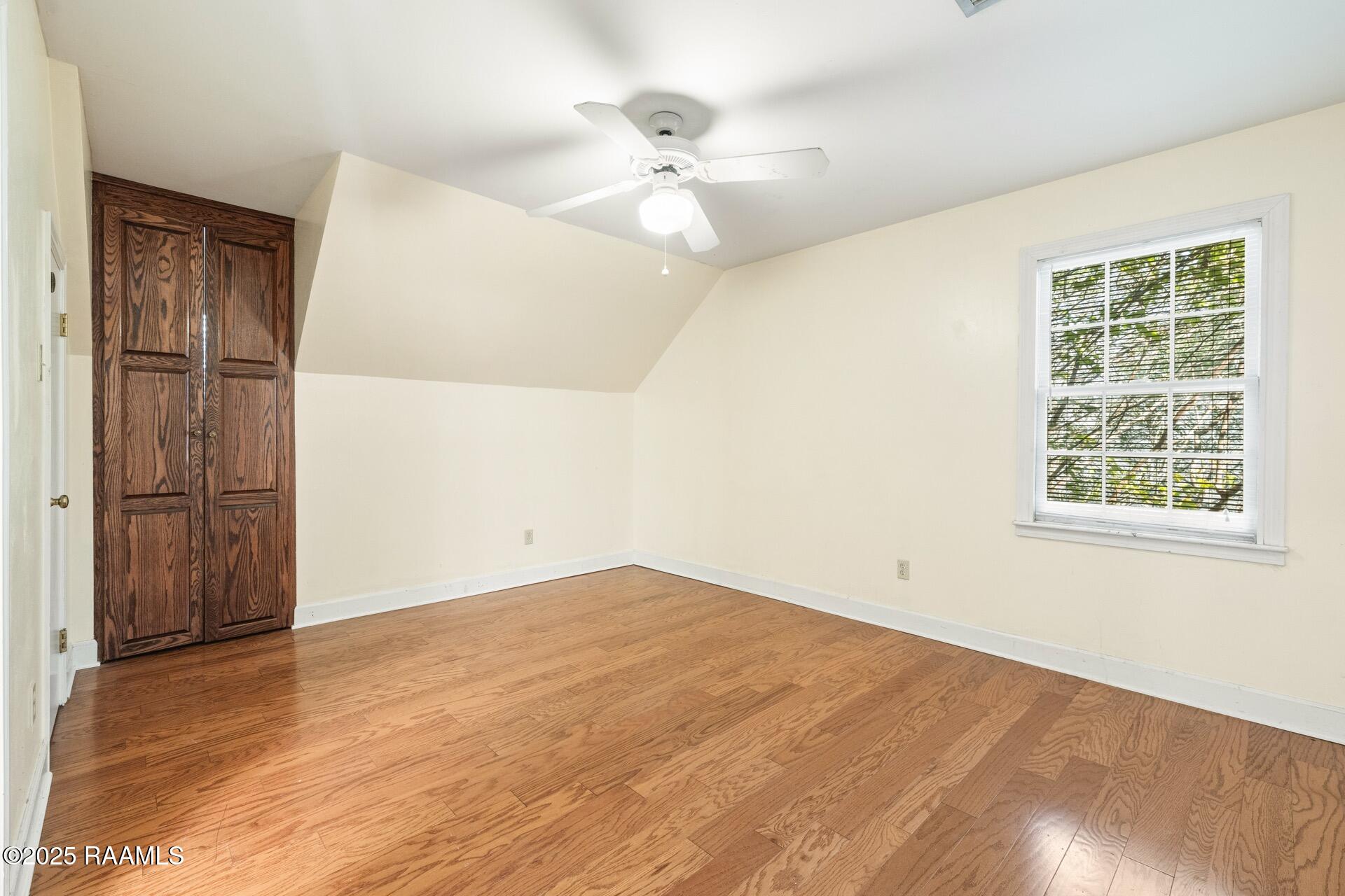 103 Clipper Cove Lafayette, LA 70508 - Photo 20 of 27 upstairs guest bedroom #2