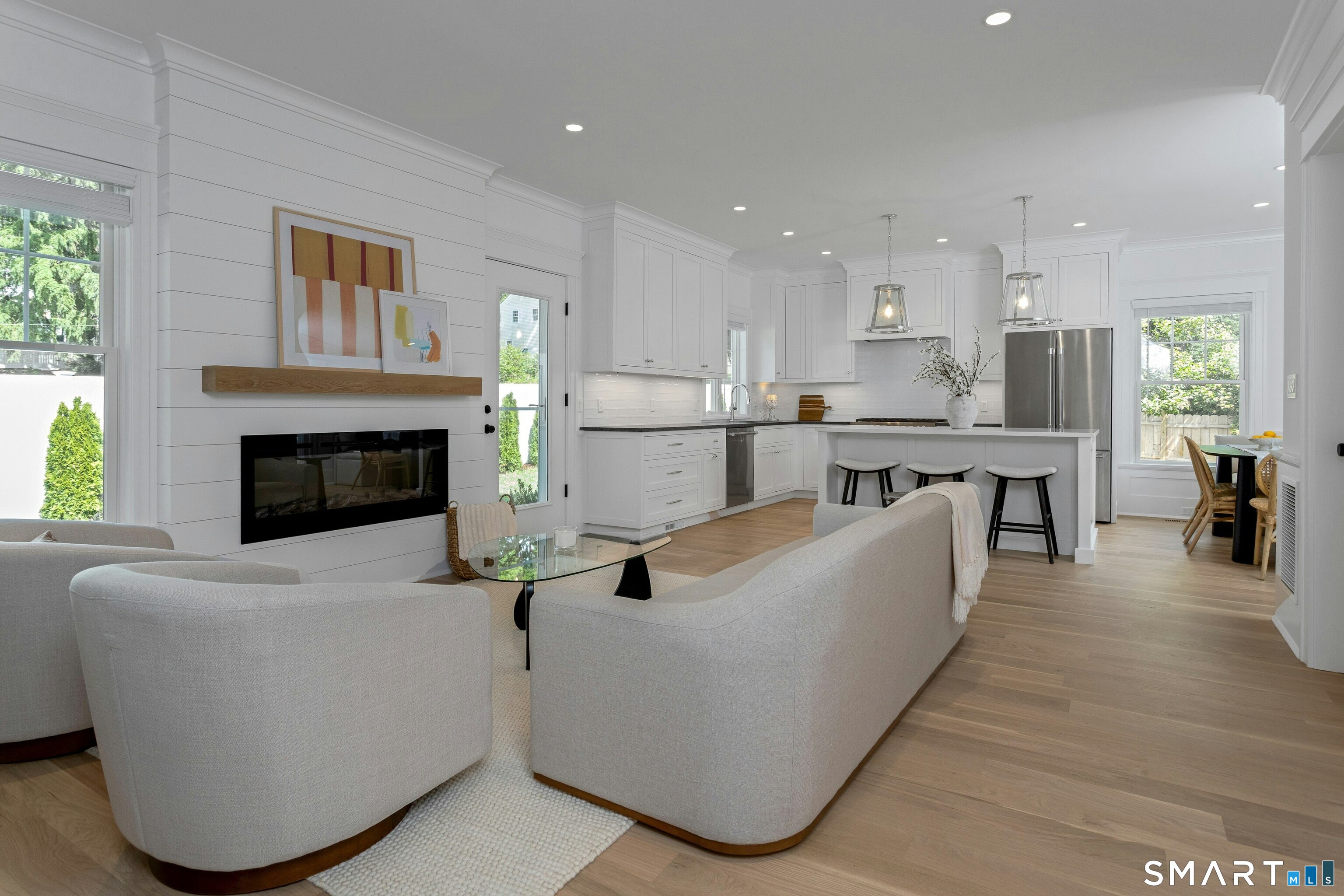 18 Old Stamford Road New Canaan, CT 06840 - Photo 5 of 29