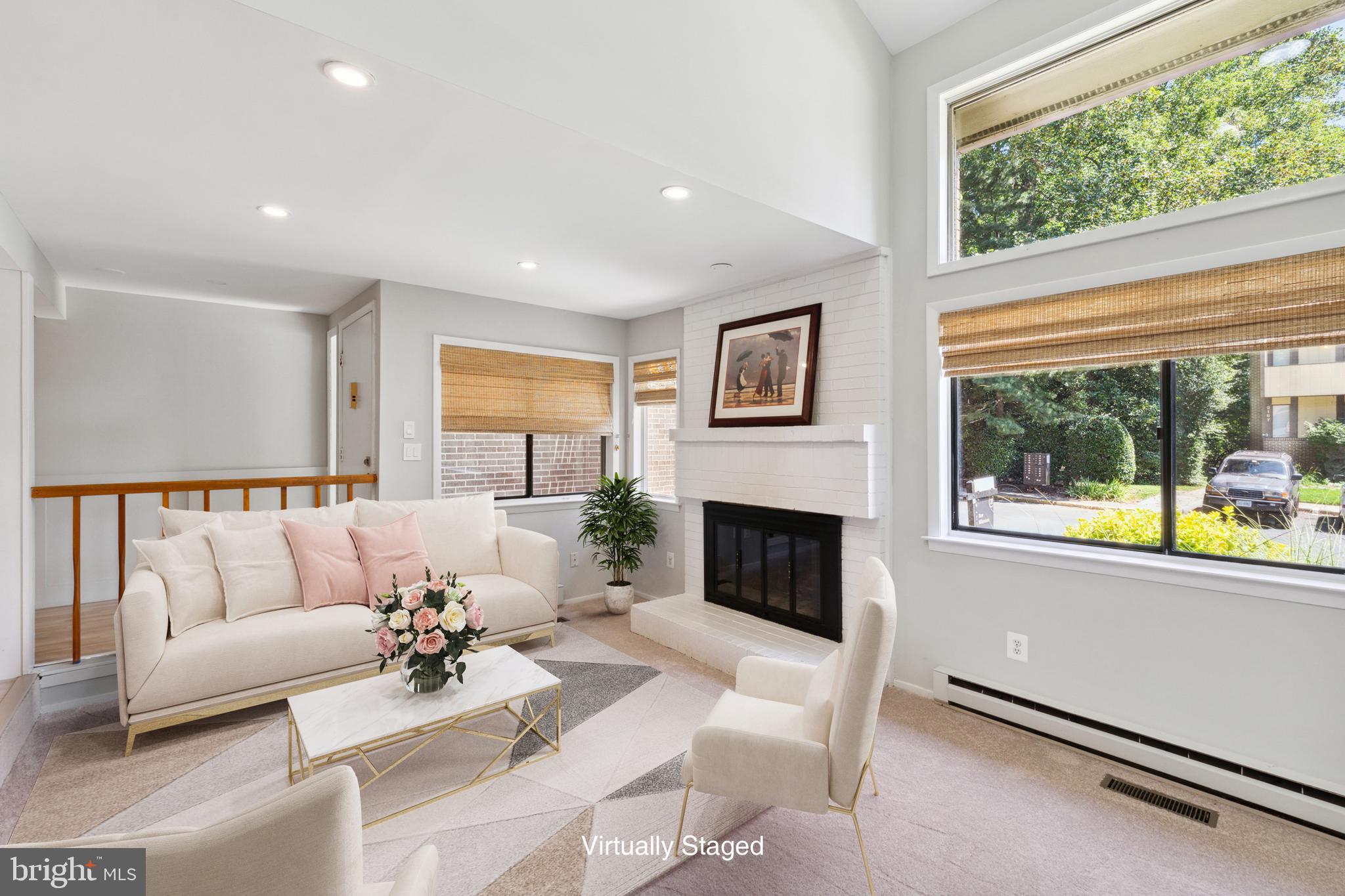2168 Glencourse Lane Reston, VA 20191 - Photo 2 of 48 Living Room Virtual