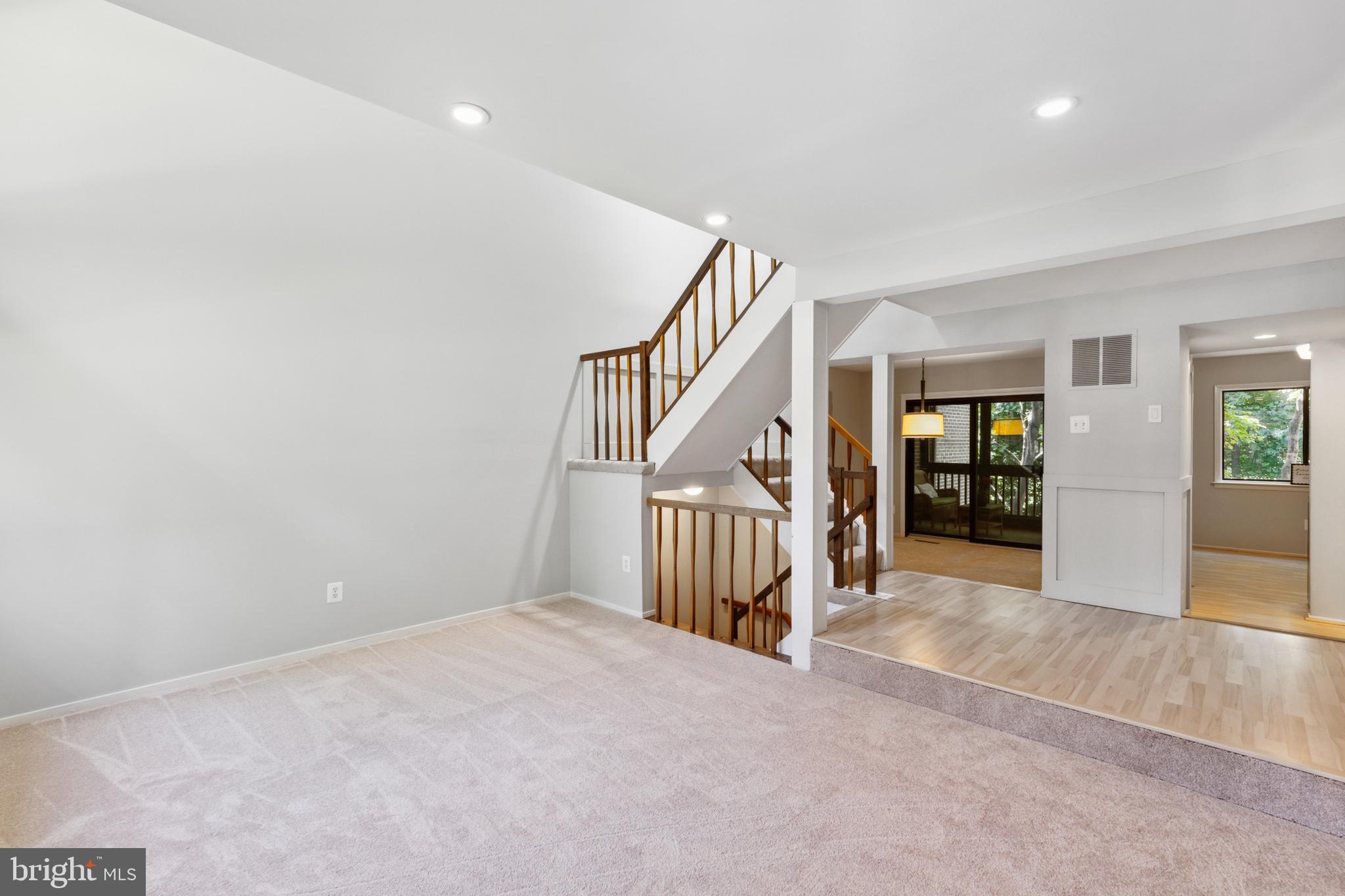 2168 Glencourse Lane Reston, VA 20191 - Photo 4 of 48 Gallery Image 4