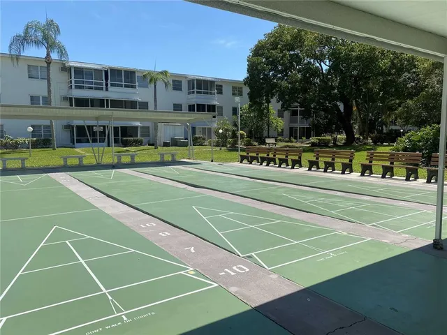 a view of a tennis court