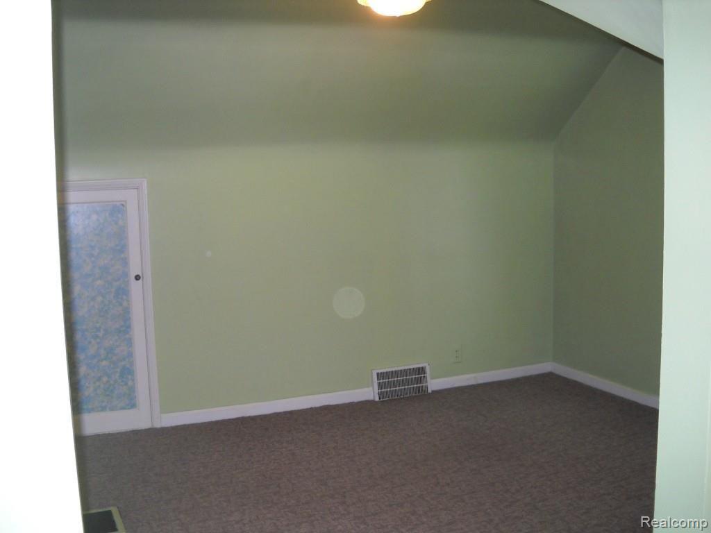 28310 Five Mile Road Livonia, MI 48154 - Photo 14 of 28 DSCN2199.jpg