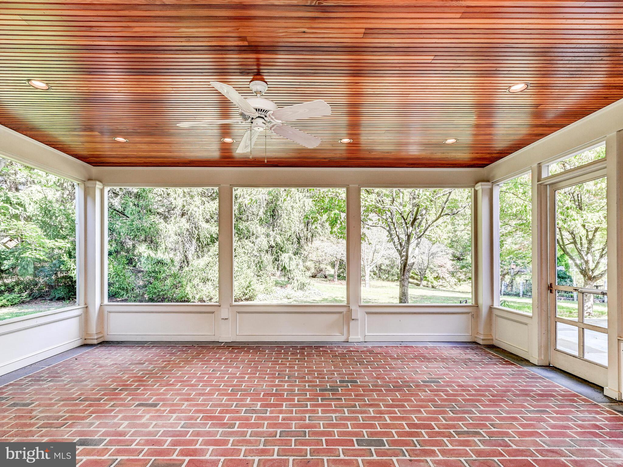 13727 Cuba Road Cockeysville, MD 21030 - Photo 33 of 49