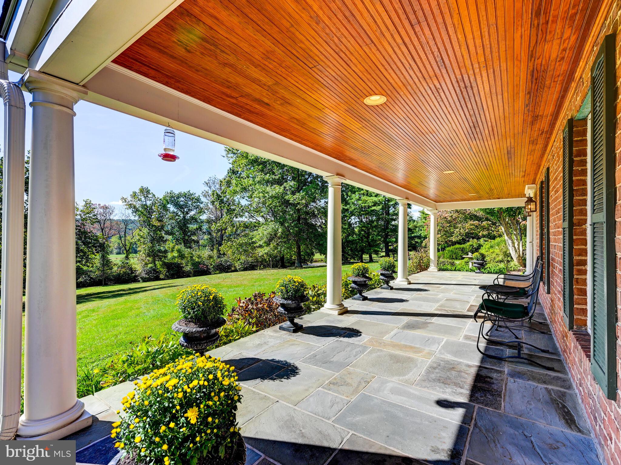 13727 Cuba Road Cockeysville, MD 21030 - Photo 4 of 49