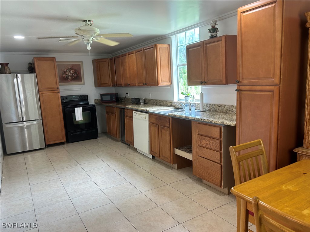 2280 Phillips Road LaBelle, FL 33935 - Photo 7 of 16 Gallery Image 7