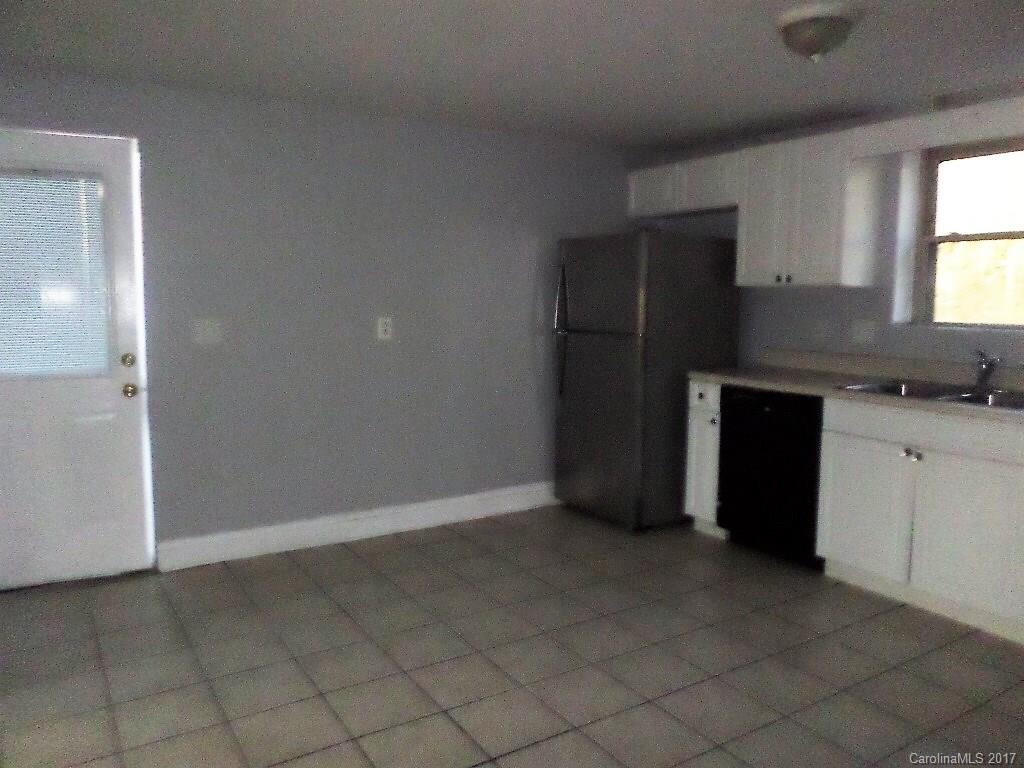 1129 Rita Avenue Statesville, NC 28677 - Photo 5 of 19