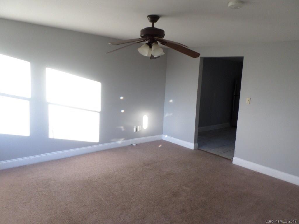 1129 Rita Avenue Statesville, NC 28677 - Photo 7 of 19