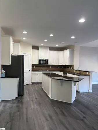 $3,500 | 401 Pawleys Drive, Simpsonville, SC 29681