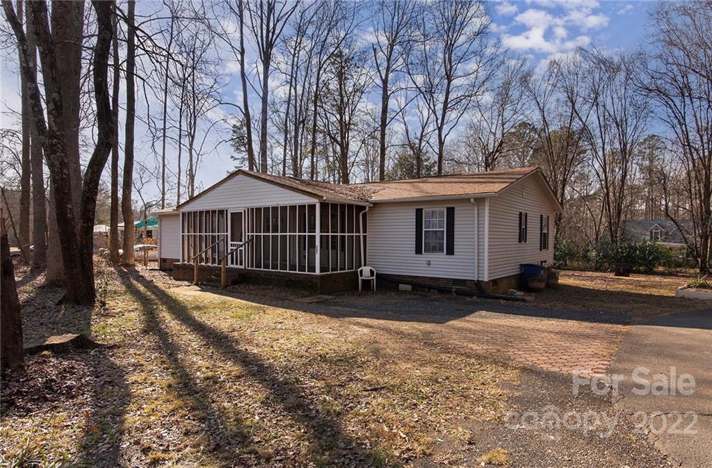 207 Old Lowesville Road Stanley, NC 28164 - Photo 7 of 24 Gallery Image 7