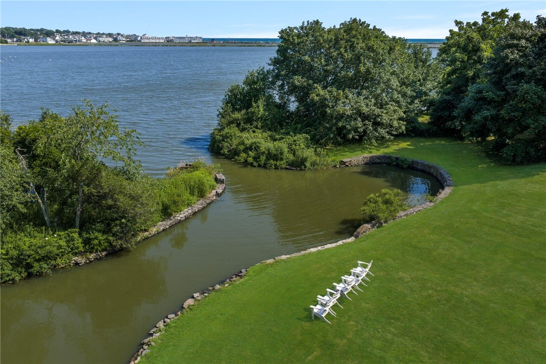 44 Bliss Mine Road, Unit 10 Middletown, RI 02842 - Photo 41 of 50