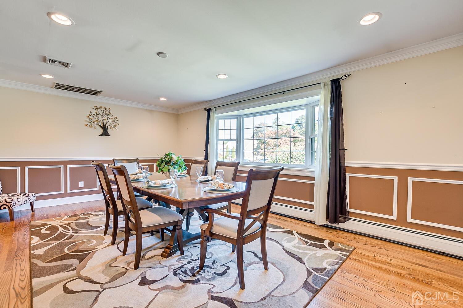 1346 Huron Road North Brunswick, NJ 08902 - Photo 8 of 39 Gallery Image 8