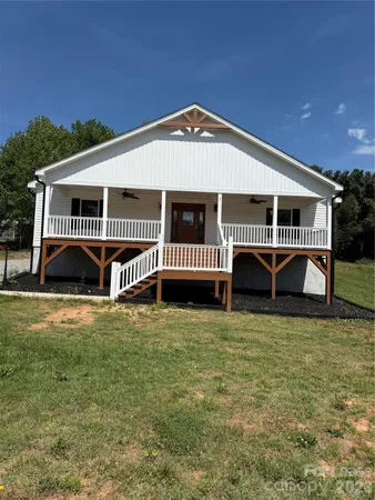 $1,700 | 7 Miss Julia Way, Granite Falls, NC 28630