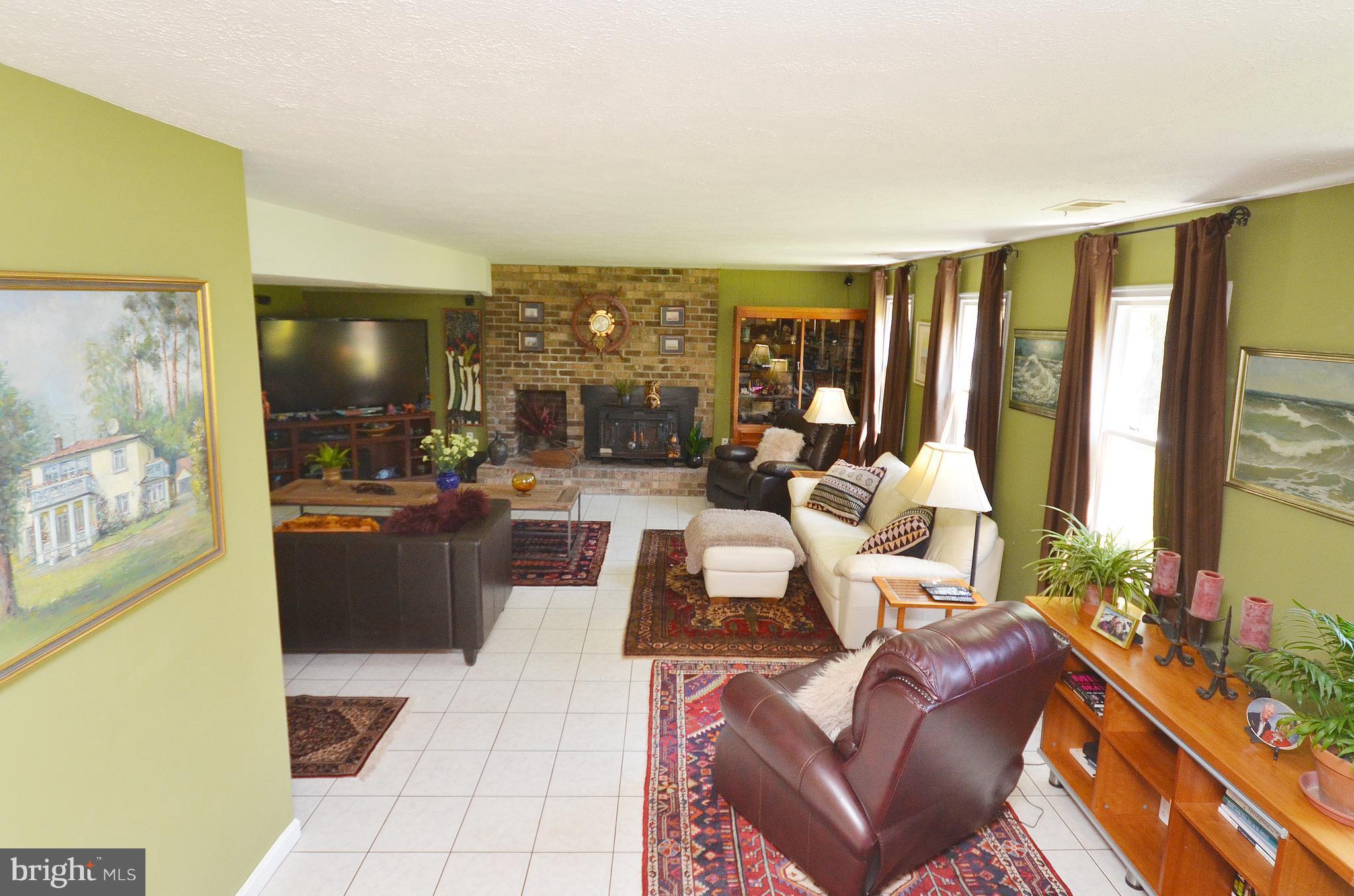 14490 Lightner Road Haymarket, VA 20169 - Photo 11 of 30 Great Family Room with Wood Stove