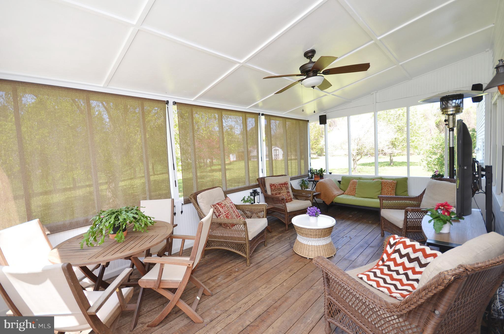 14490 Lightner Road Haymarket, VA 20169 - Photo 23 of 30 Amazing Screened in Porch