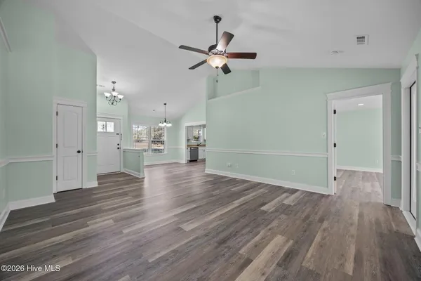 $289,000 | 517 Hollywood Boulevard, Havelock, NC 28532