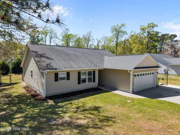 $289,000 | 517 Hollywood Boulevard, Havelock, NC 28532