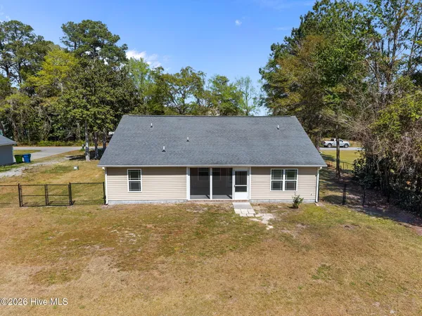 $289,000 | 517 Hollywood Boulevard, Havelock, NC 28532