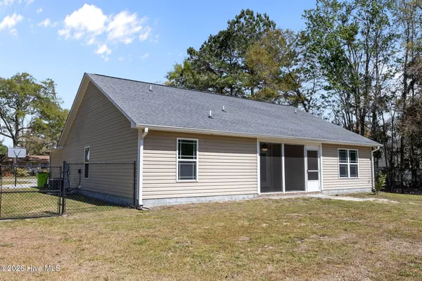 $289,000 | 517 Hollywood Boulevard, Havelock, NC 28532