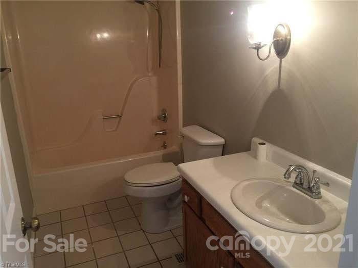 1314 Pepperidge Road Asheboro, NC 27205 - Photo 10 of 19 Gallery Image 10