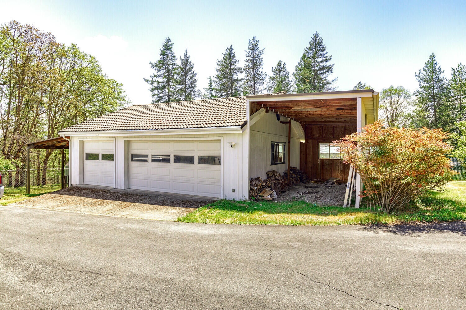 223 October Lane Merlin, OR 97532 - Photo 9 of 42 13_OL_13_mls