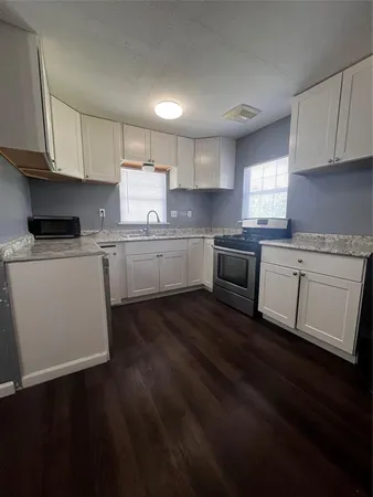 $1,550 | 210 Kean Street, Ladonia, TX 75449