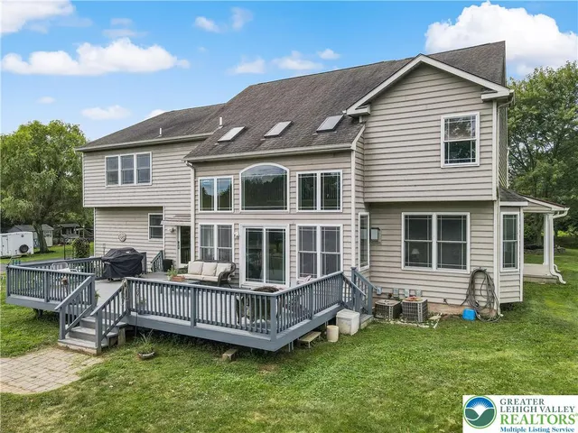 $829,900 | 870 Harleysville Pike, Harleysville, PA 19438