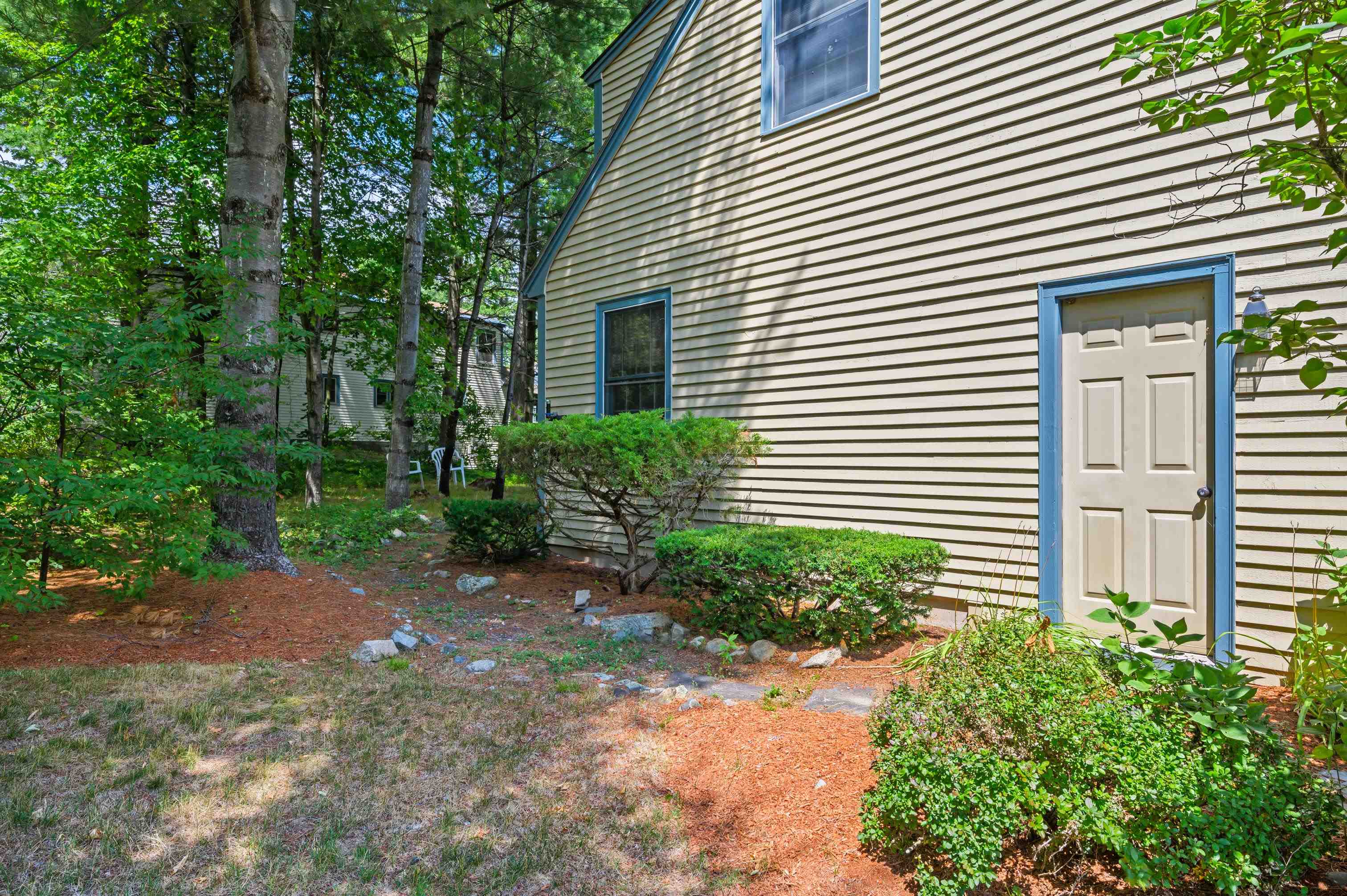 2761 Lake Shore Road, Unit 14 Gilford, NH 03249 - Photo 19 of 36