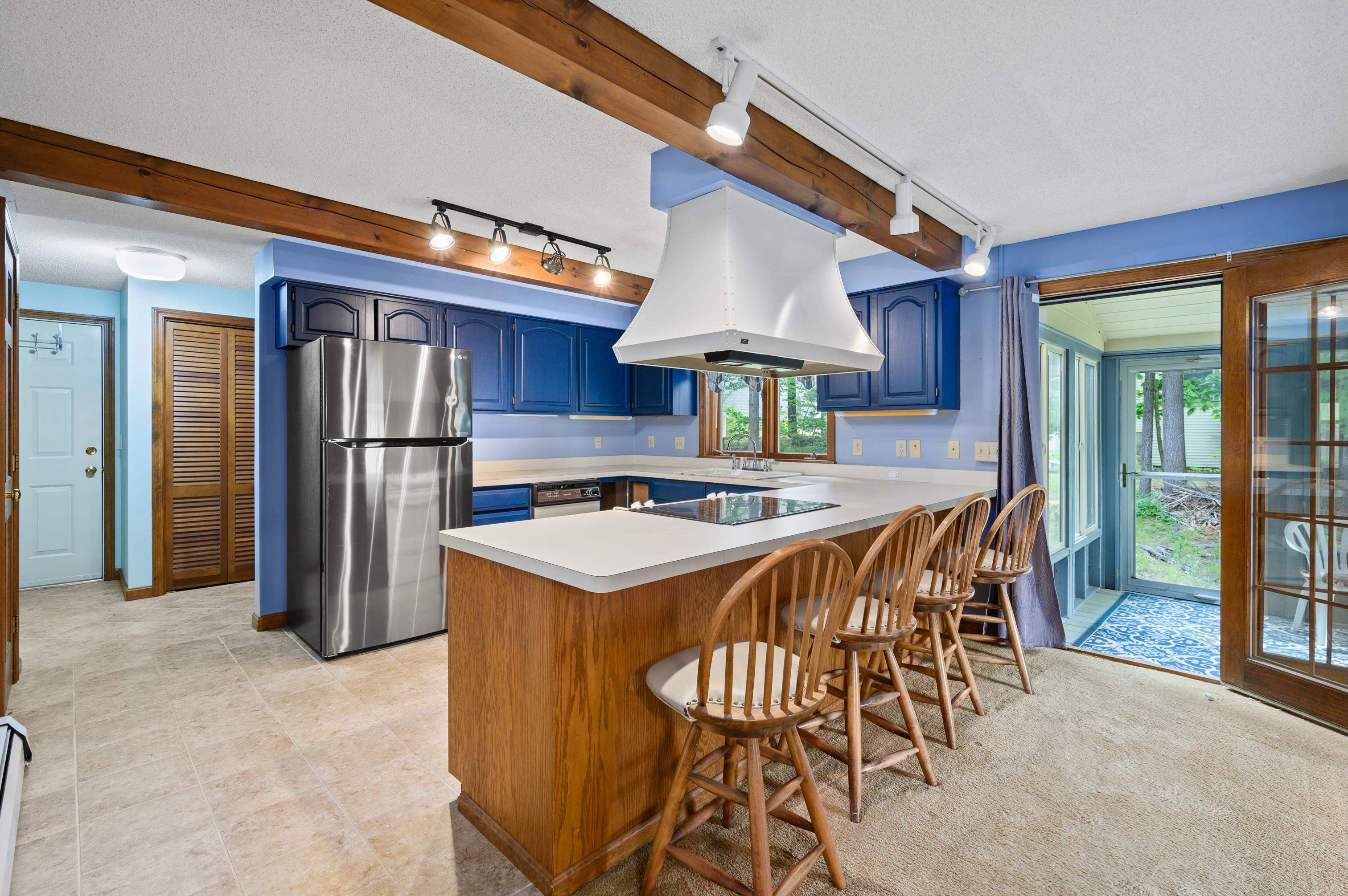 2761 Lake Shore Road, Unit 14 Gilford, NH 03249 - Photo 3 of 36