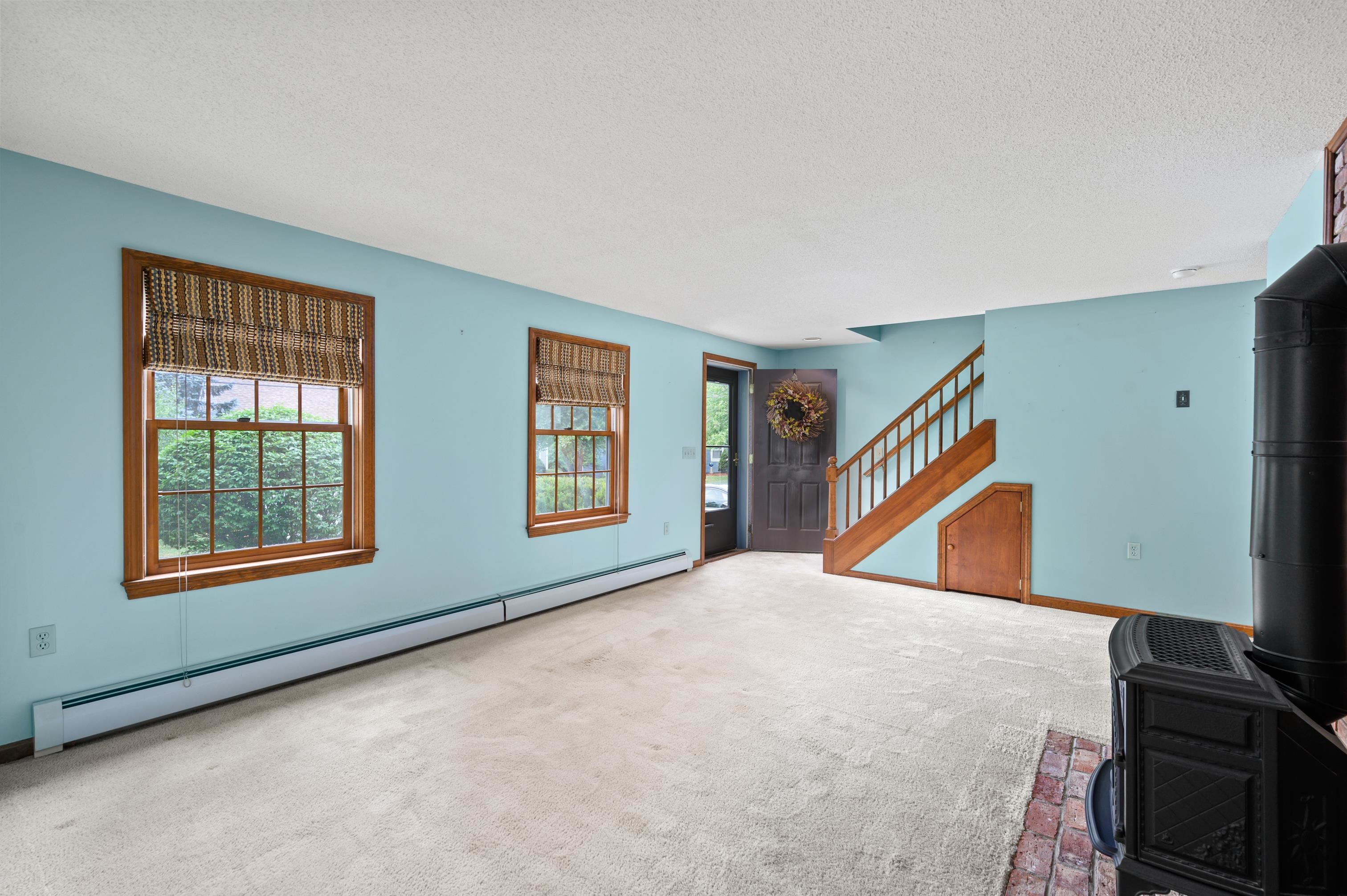 2761 Lake Shore Road, Unit 14 Gilford, NH 03249 - Photo 9 of 36