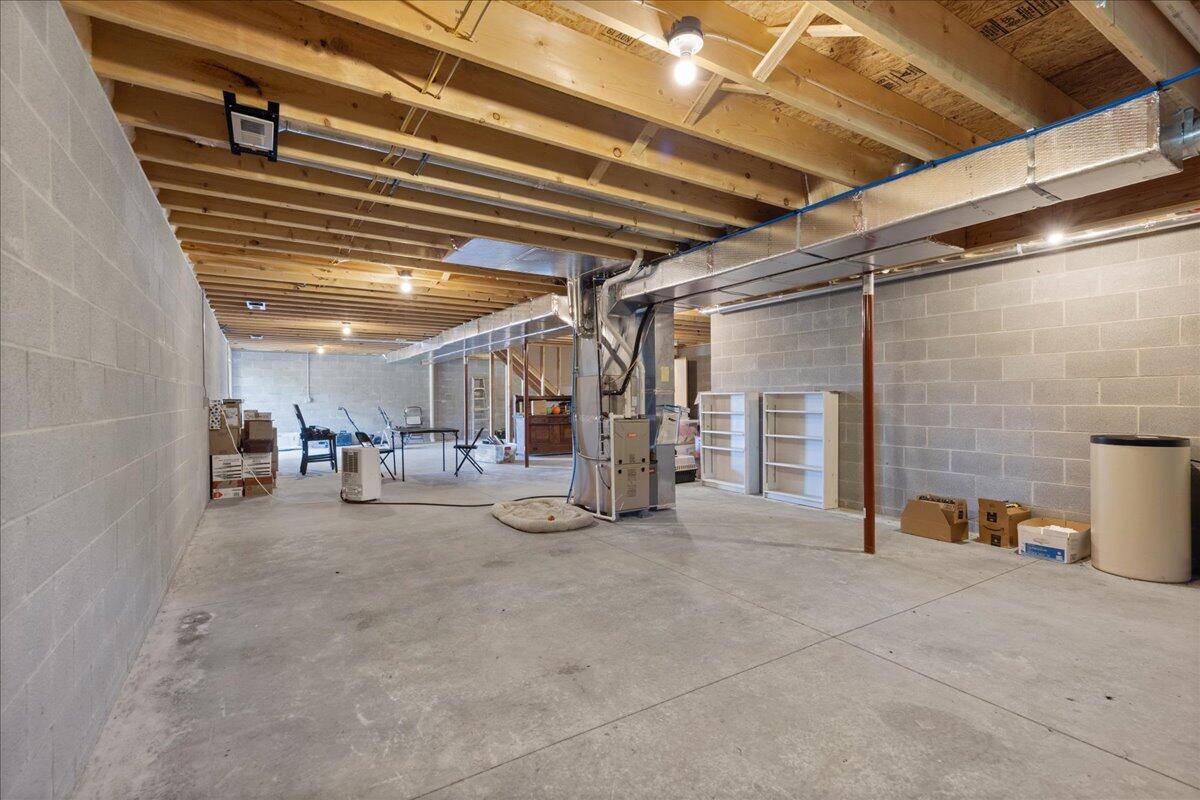11700 Tucker Road Mount Vernon, OH 43050 - Photo 21 of 32 Walk out Basement