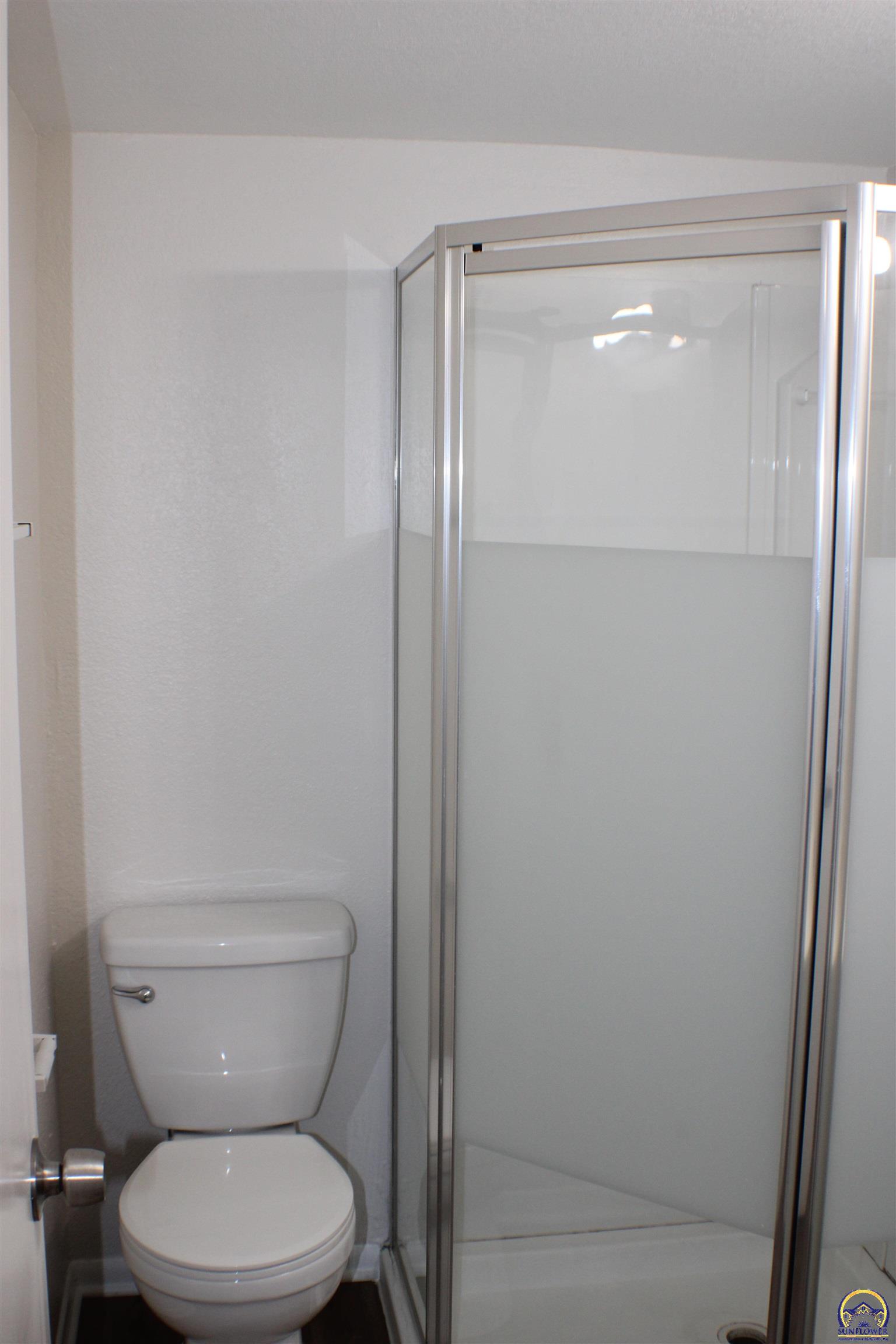 2827 Southwest Prairie Road, Unit 36 Topeka, KS 66614 - Photo 18 of 22 Gallery Image 18