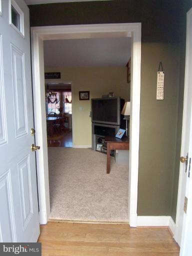 331 Stratford Road Catonsville, MD 21228 - Photo 8 of 30 a view of living room