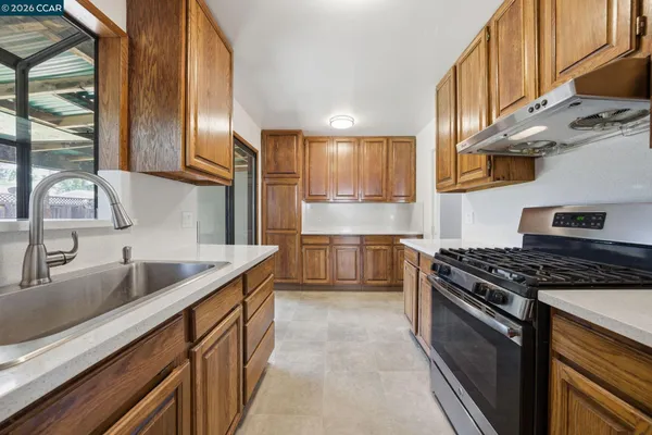 $3,800 | 1930 Sunshine Drive, Concord, CA 94520