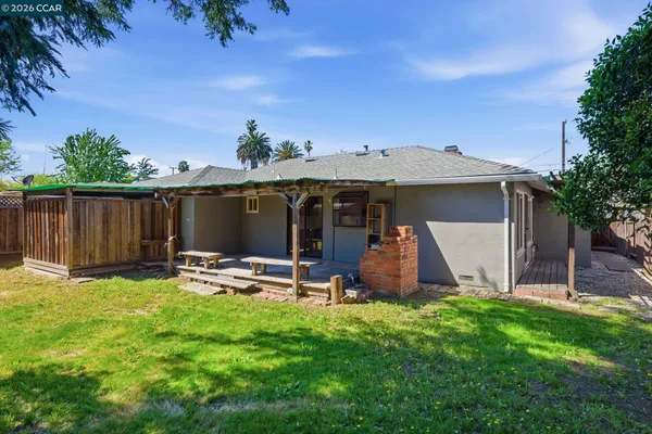 $3,800 | 1930 Sunshine Drive, Concord, CA 94520