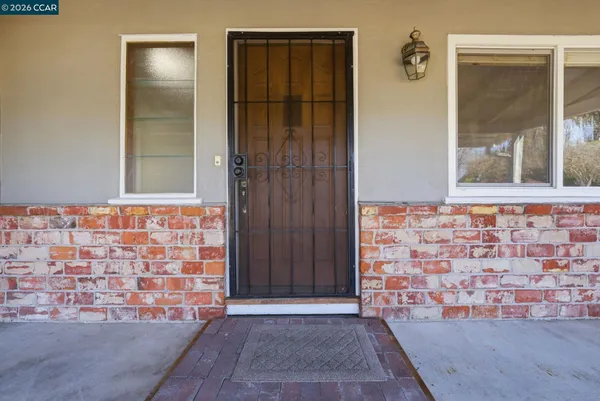 $3,800 | 1930 Sunshine Drive, Concord, CA 94520