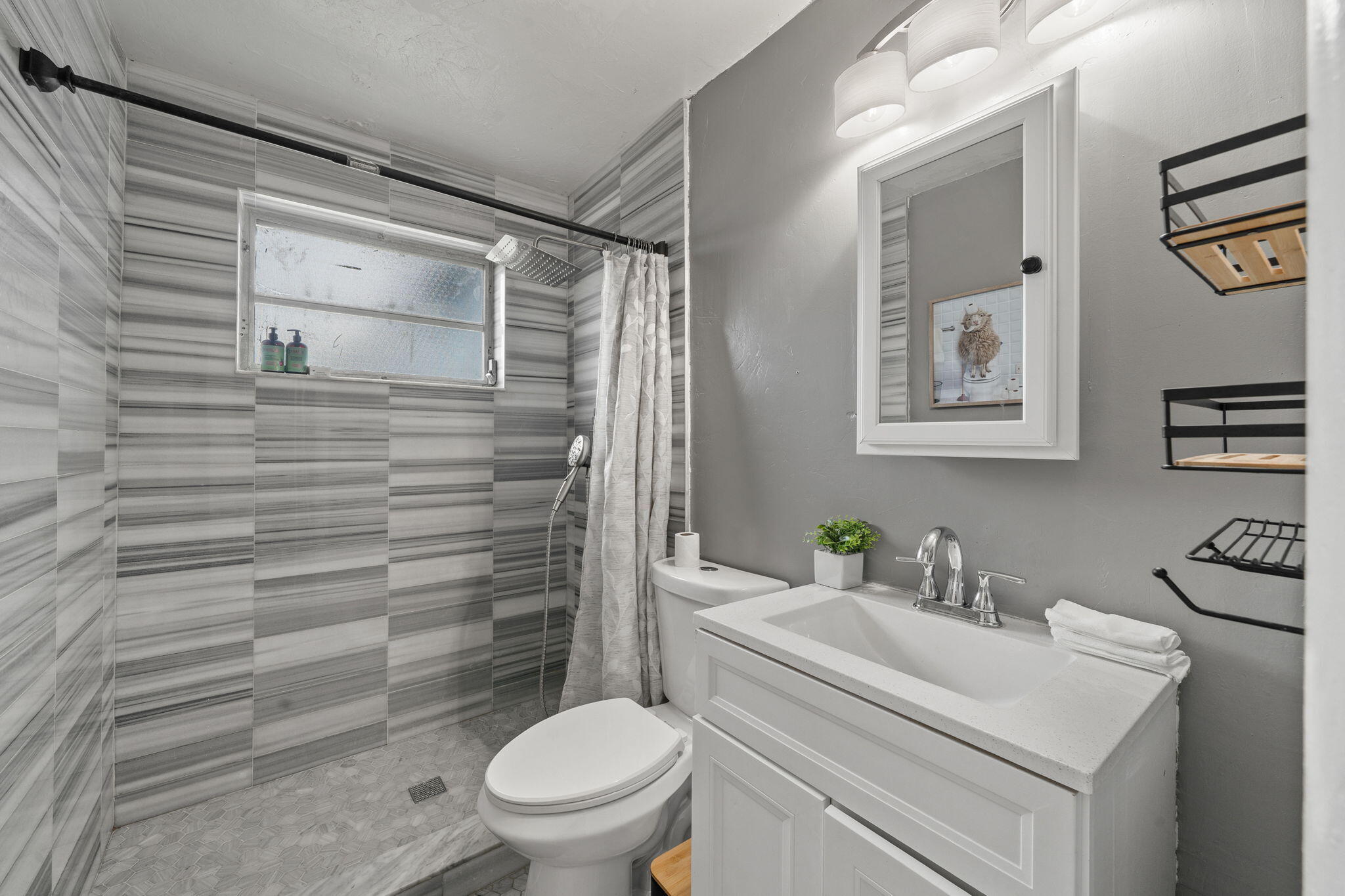 1635 West 32nd Street Riviera Beach, FL 33404 - Photo 10 of 21 10-web-or-mls-DSC07232