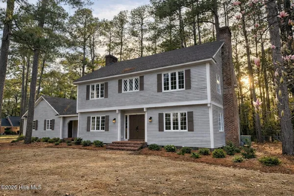 $345,000 | 511 South Wilkinson Drive, Laurinburg, NC 28352