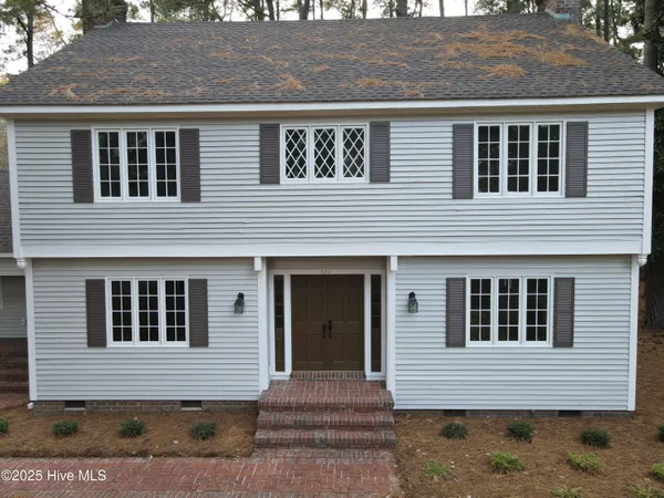 $345,000 | 511 South Wilkinson Drive, Laurinburg, NC 28352