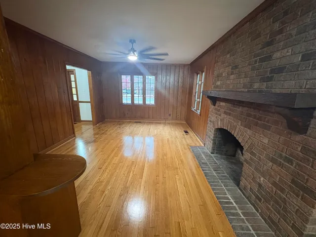 $385,000 | 511 South Wilkinson Drive, Laurinburg, NC 28352