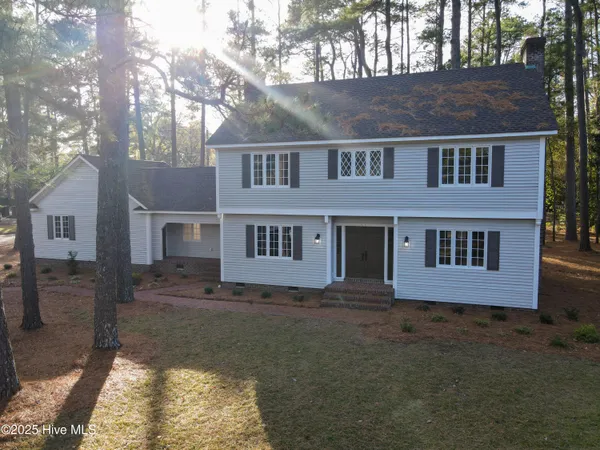 $345,000 | 511 South Wilkinson Drive, Laurinburg, NC 28352