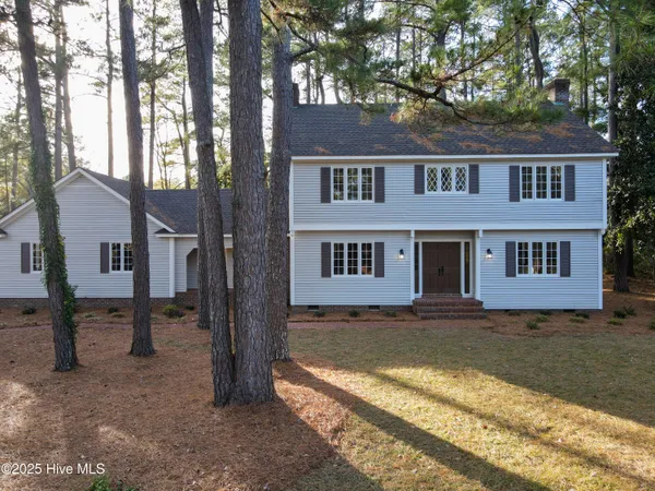 $345,000 | 511 South Wilkinson Drive, Laurinburg, NC 28352