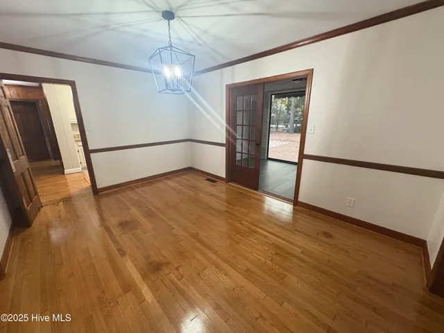 $385,000 | 511 South Wilkinson Drive, Laurinburg, NC 28352