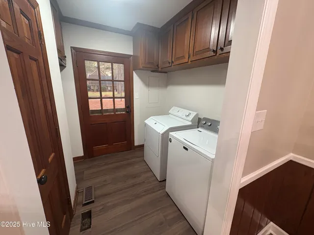 $385,000 | 511 South Wilkinson Drive, Laurinburg, NC 28352