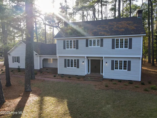 $367,725 | 511 South Wilkinson Drive, Laurinburg, NC 28352