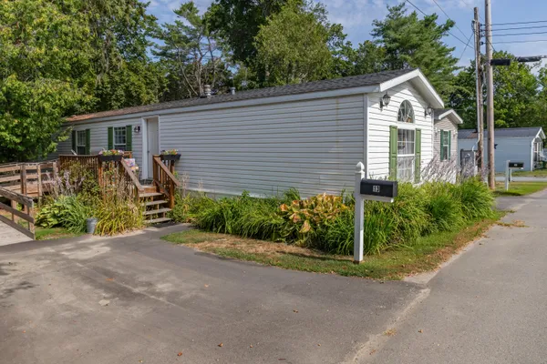 $59,000 | 13 Sleepy Hollow Drive, Holden, ME 04429