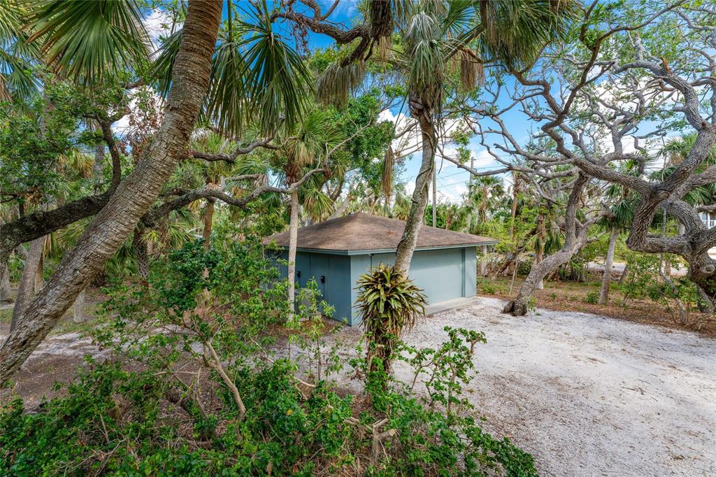 6580 Manasota Key Road Englewood, FL 34223 - Photo 41 of 95